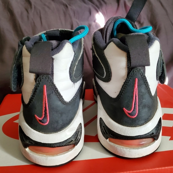*3-for-$30* Griffeys, size 4.5y - Picture 4 of 6